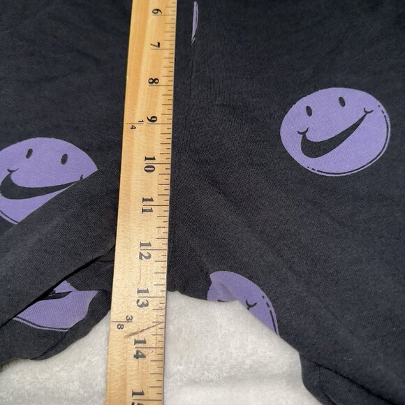 Mens Nike Smiley Face Black Have A Nike Day Sweat Shorts CD8484-010 Size XLarge - Picture 4 of 7